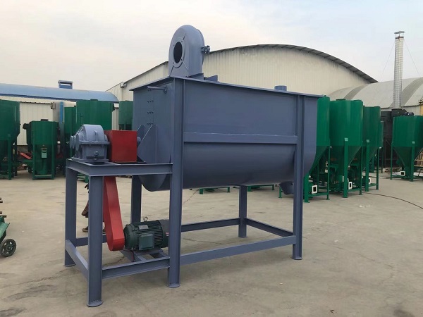 如何選擇臥式攪拌機？