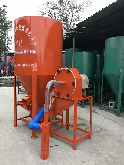 小型飼料粉碎機(jī)、制粒機(jī)在飼料生產(chǎn)中的關(guān)鍵功能與價值